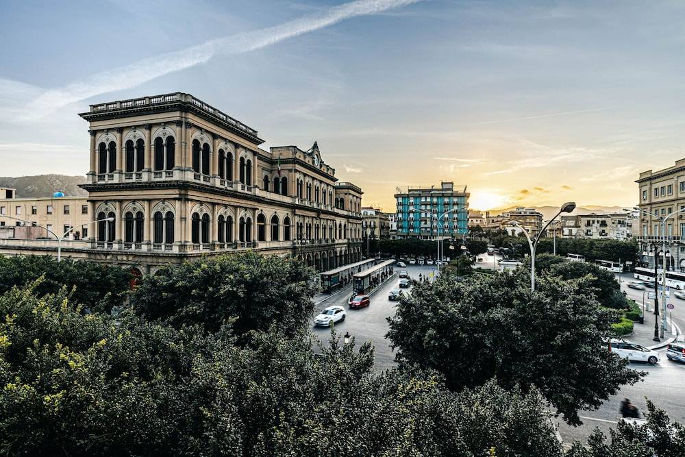 Giulio Cesare 14, Residence 1