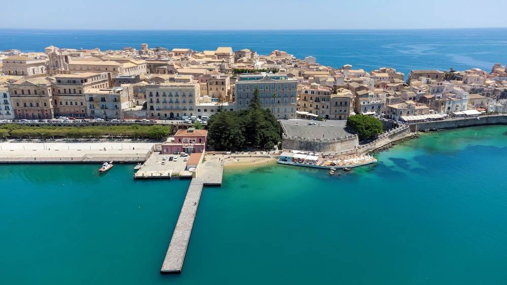 Grand Hotel Des Etrangers- The Leading Hotels of the World 1