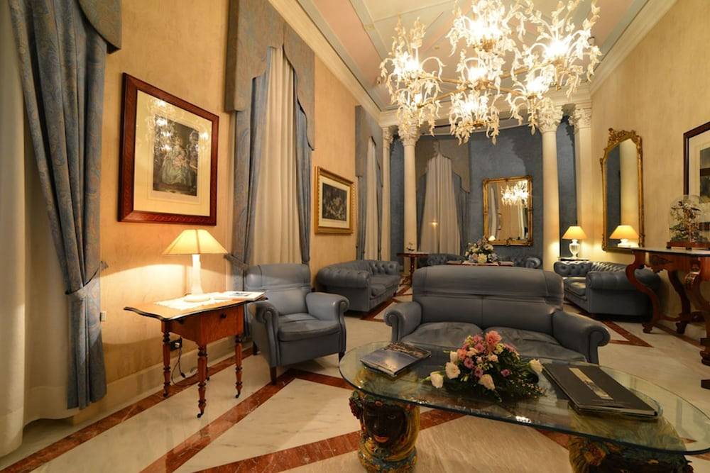 Grand Hotel Ortigia 2