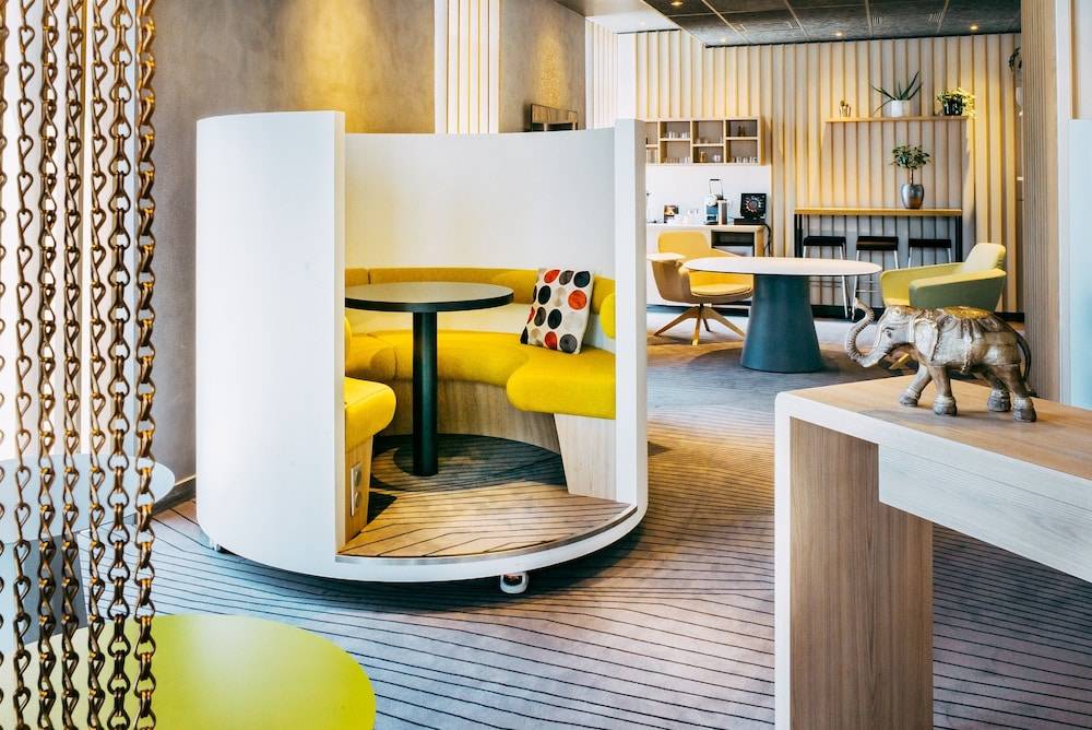 Novotel Paris Coeur d'Orly Airport 2
