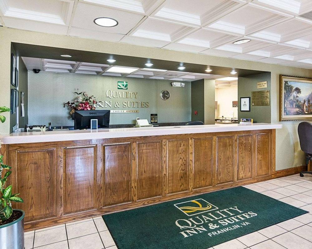 Quality Inn & Suites Franklin 2
