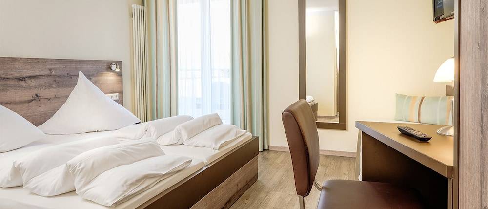 Hotel Mythos 2