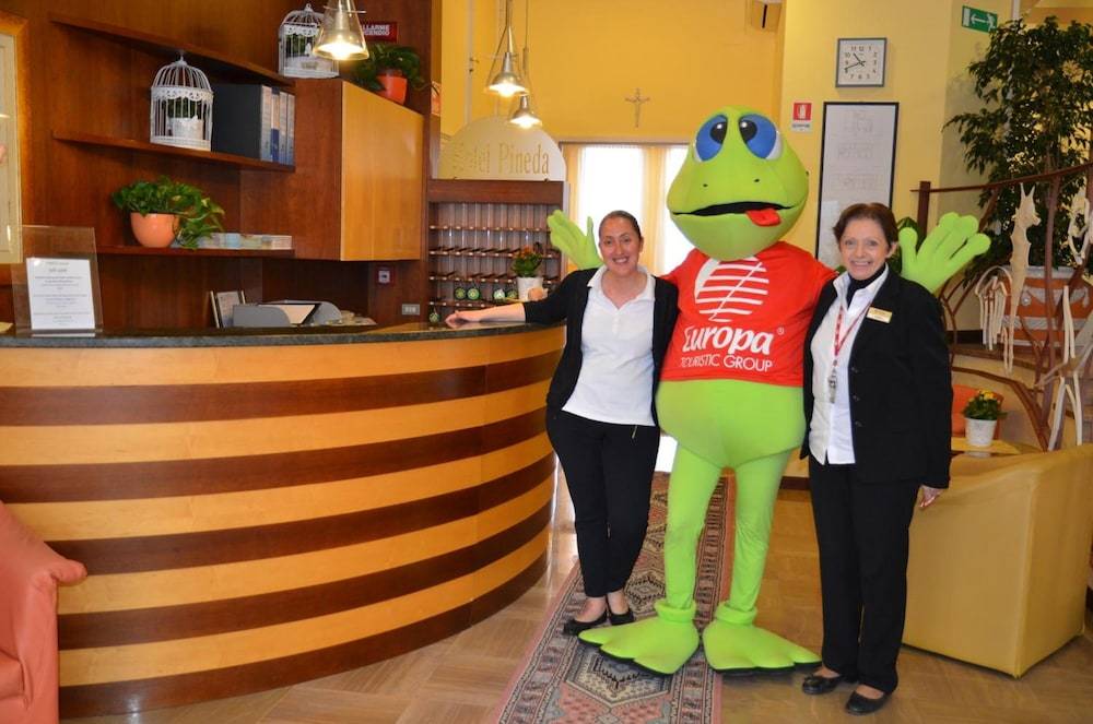 Aparthotel Pineda 2
