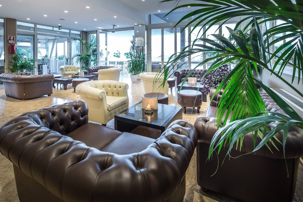 Hotel Excelsior 2