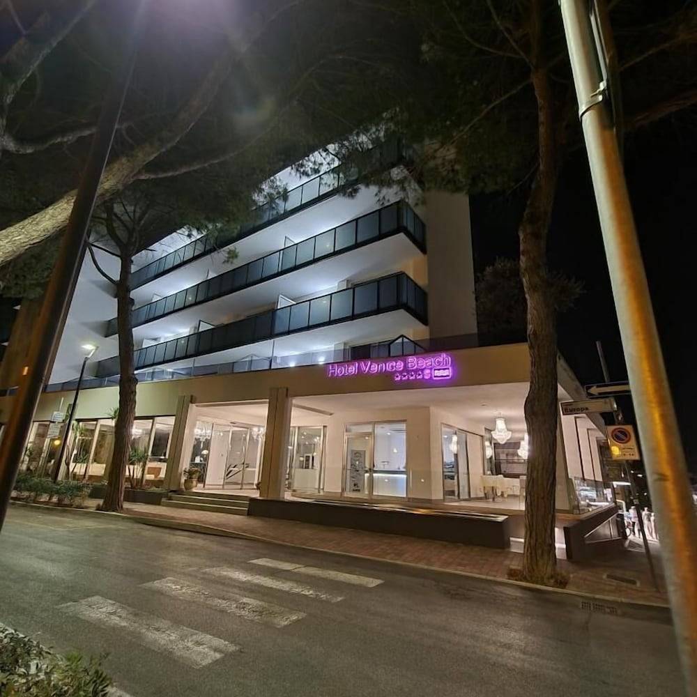 HOTEL VENICE BEACH HVB 34 Lifestyle 4 Superior 1