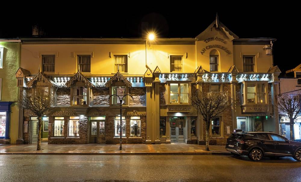 Castle Hotel Macroom 1