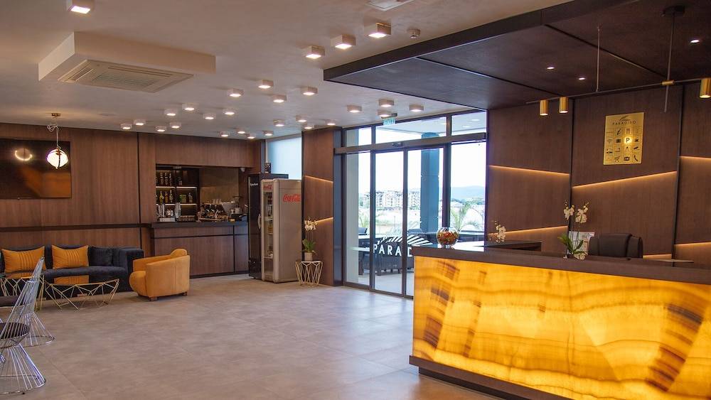 Aparthotel Paradiso 2