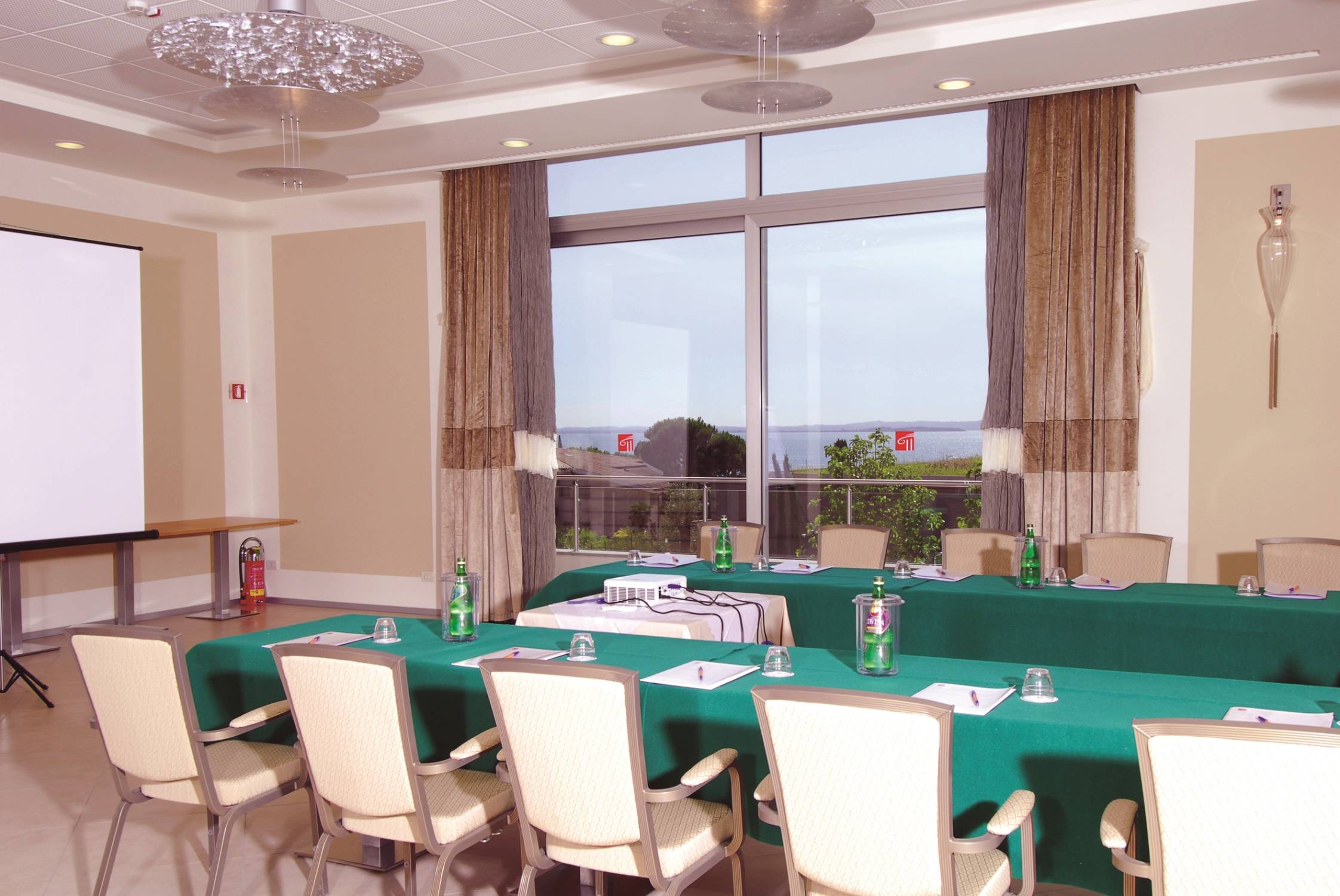 Parc Hotel Germano Suites & Apartments 1