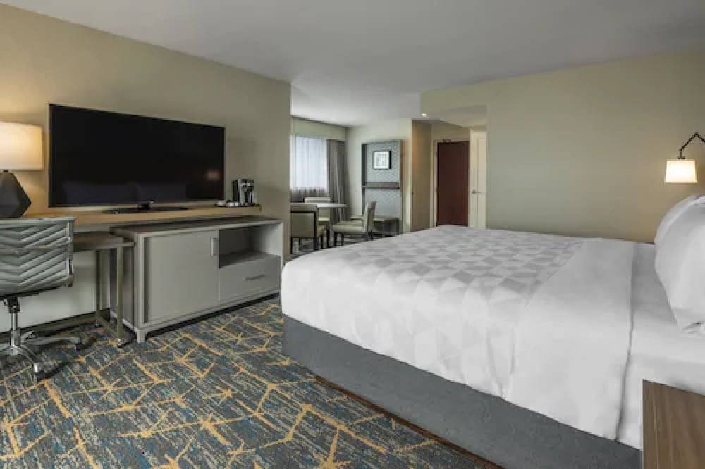 Holiday Inn KINGSTON-WATERFRONT by IHG 2