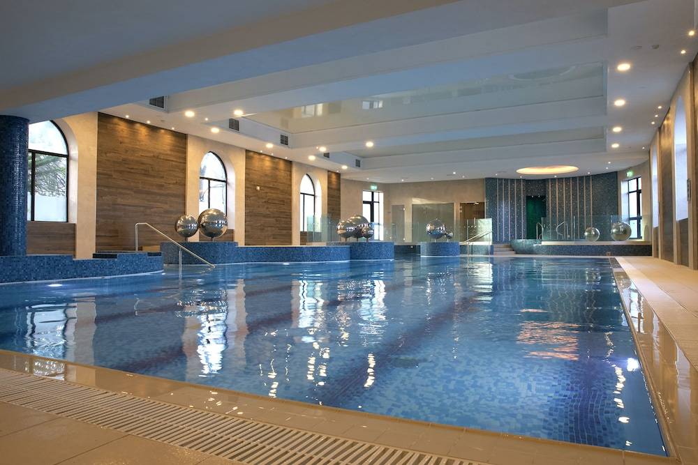 Westport Plaza Hotel, Spa & Leisure 1