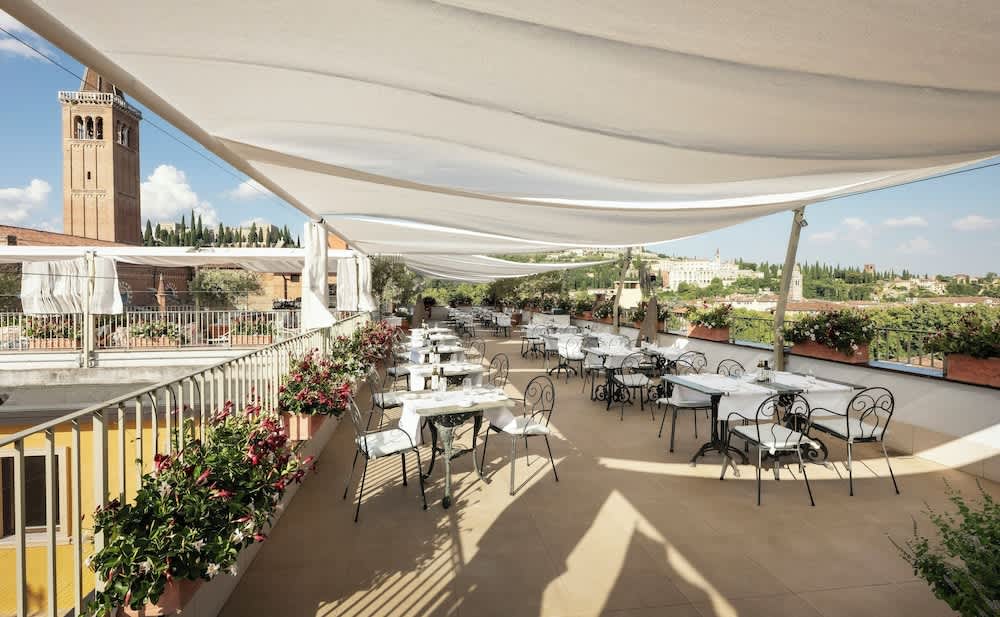 Due Torri Hotel 1