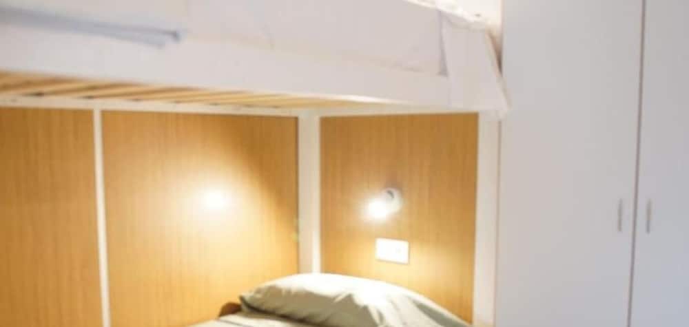 Aiora Hostel 2