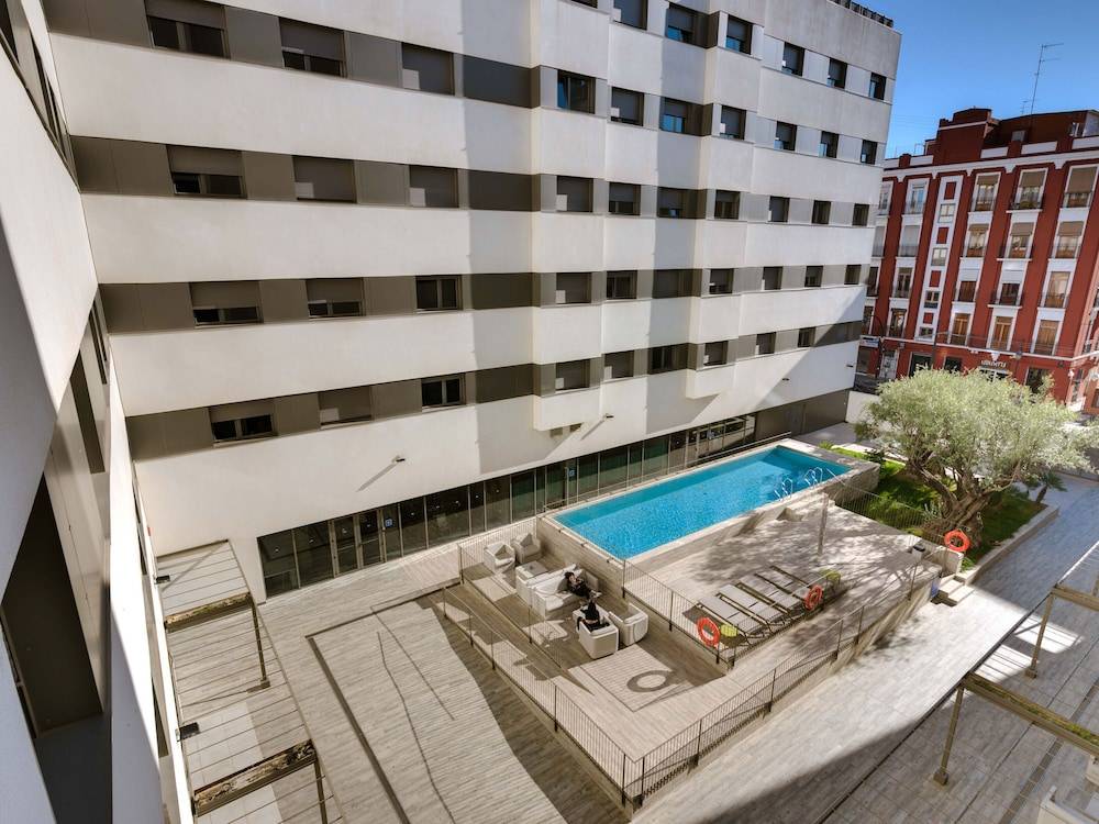 Livensa Living Studios Valencia Marina Real 1