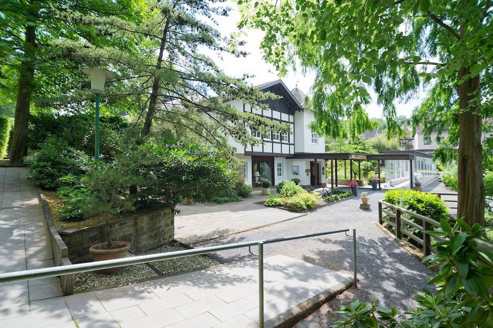 Romantik Waldhotel Mangold 1