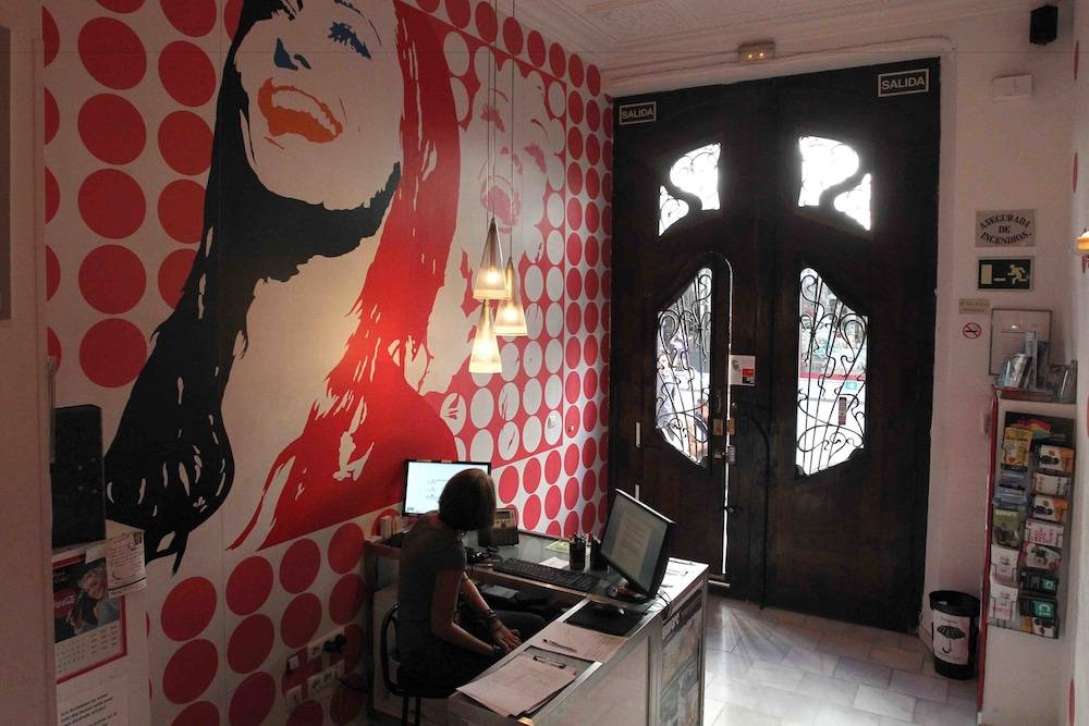 Red Nest Hostel 2