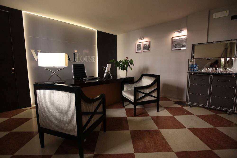 Verona House Aparthotel 2