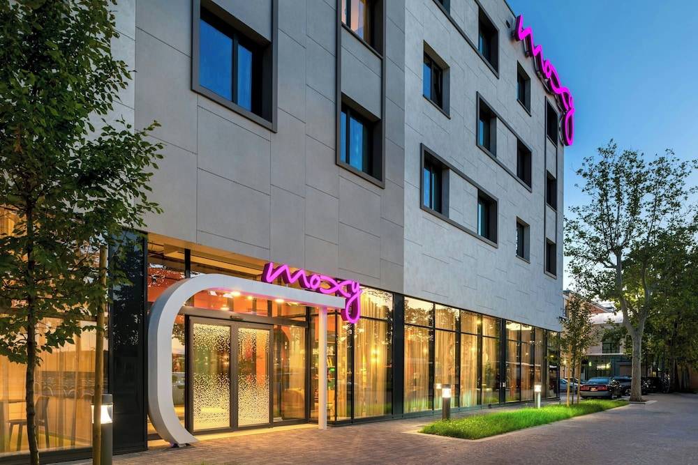 Moxy Verona 1