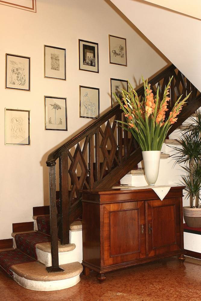 Hotel Torcolo "Residenze del Cuore" 2