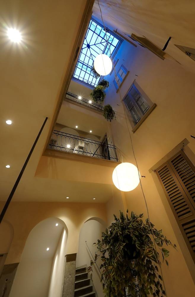 Bergamo INN 21 2