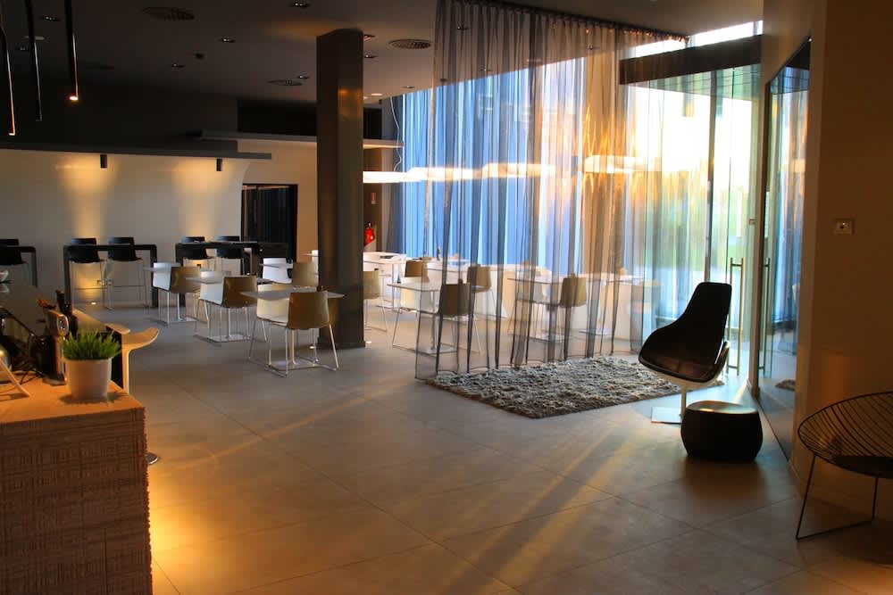 Pineta Eco Hotel - Private Parking 2