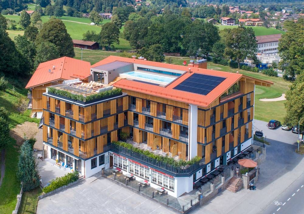Hotel Bussi Baby 1