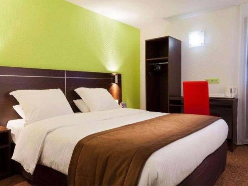 Enzo Hotel Brétigny 1