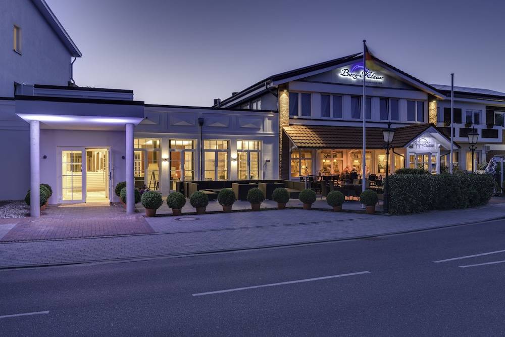 Hotel Restaurant Burg-Klause 1