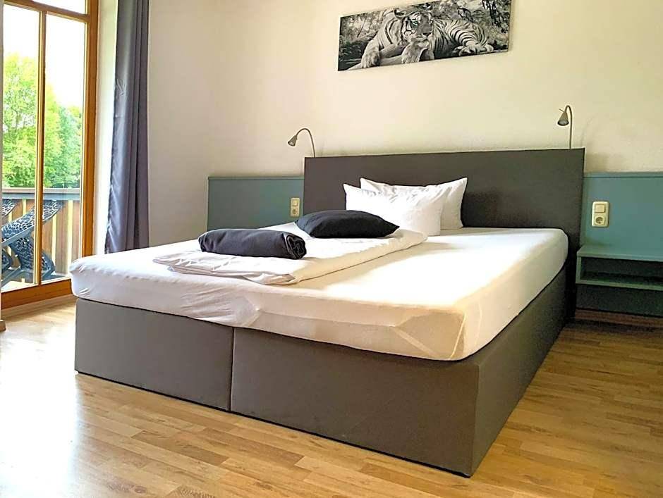 Parkhotel Cham 1
