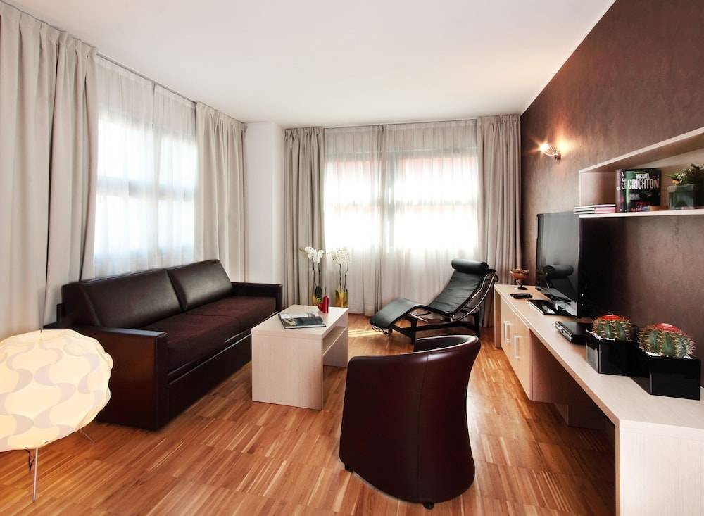 Euro Hotel Residence 1