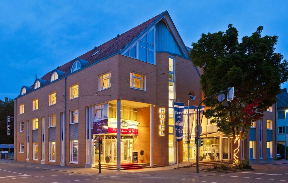 Hotel am Schillerpark 1