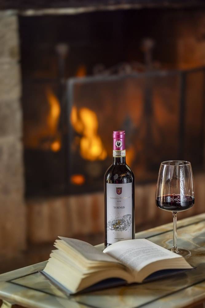 Castello Di Tornano Wine Relais 2