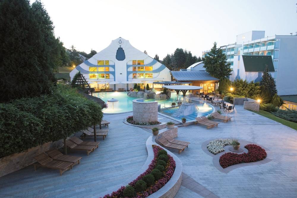 Hotel Carbona Thermal Spa 1