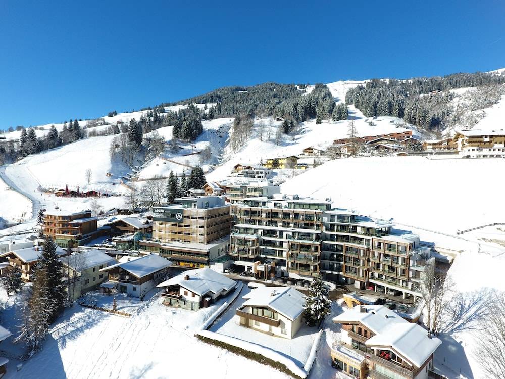 Adler Resort 1