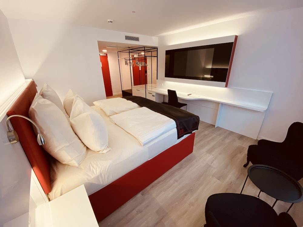 DORMERO Hotel Hof 1