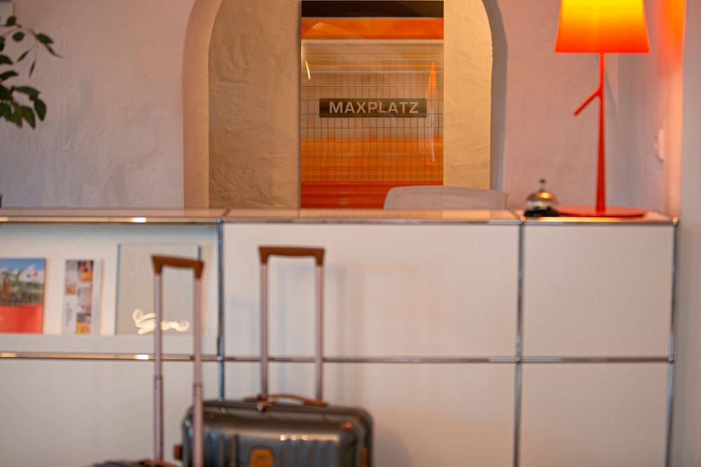 Hotel Maxplatz 2