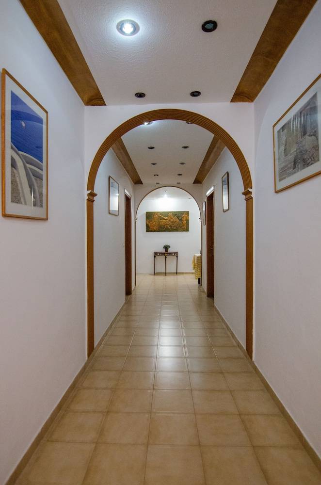 Almira Inn 2
