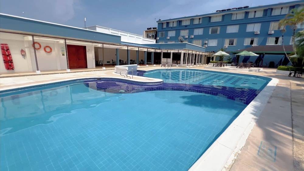 Hotel Anaconda 1