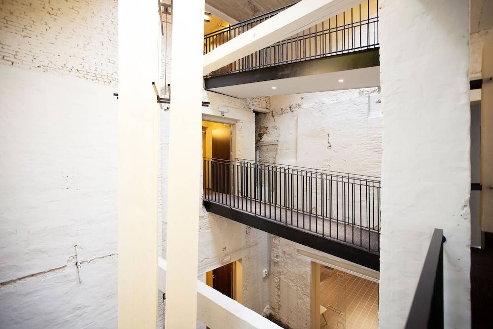 Hotel Vé 1