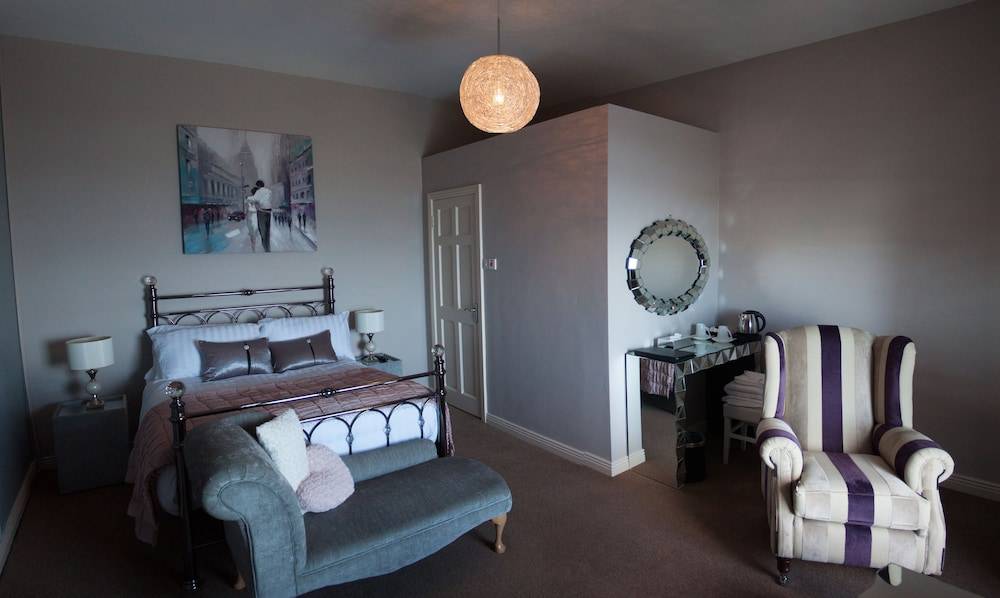 Coast Lodge 2