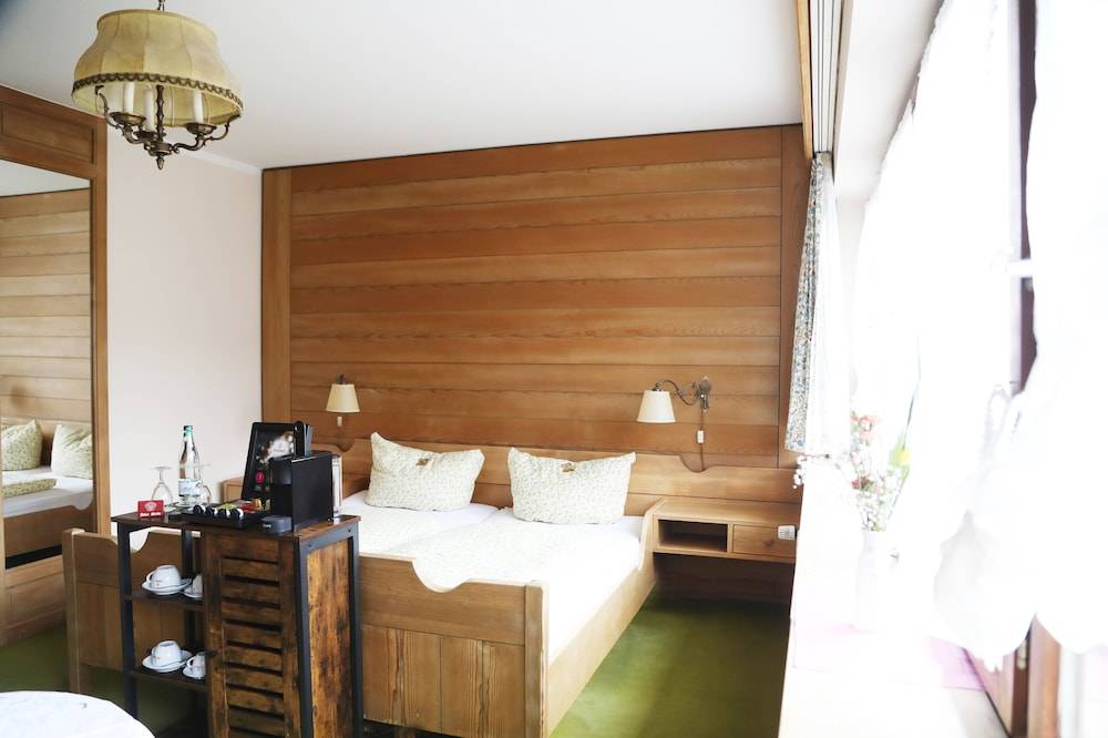 Hotel Restaurant Adler Stube 2