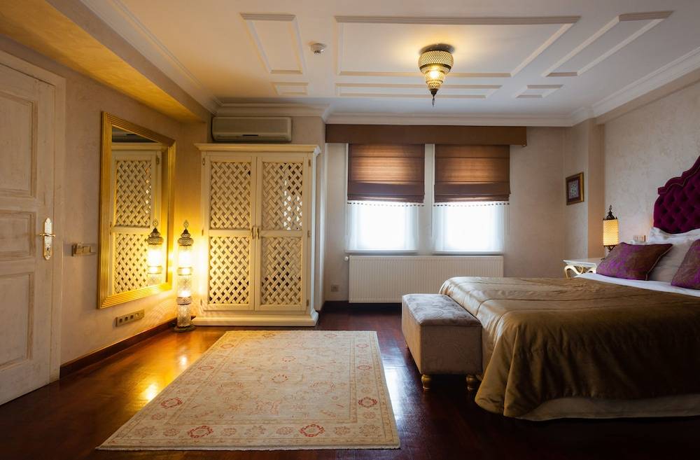Symbola Bosphorus Istanbul 2