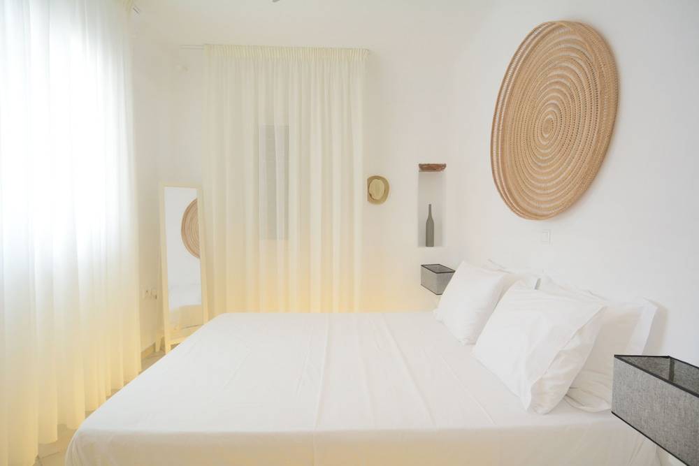 Sea Breeze Mykonos 2