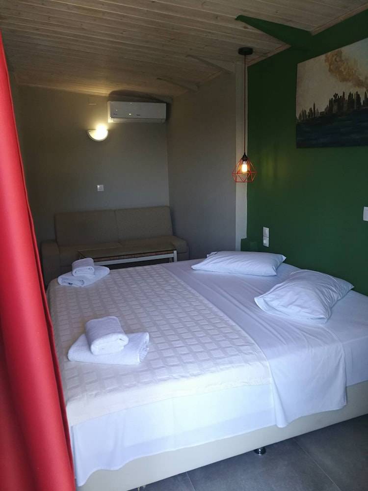 Rouda Bay Beach Hotel 2