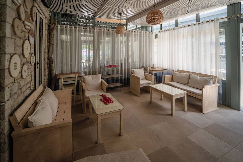 Rouda Bay Beach Hotel 1