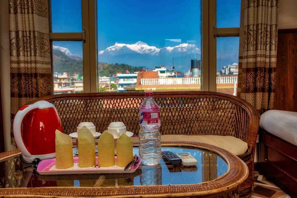 Hotel Grand Holiday 1