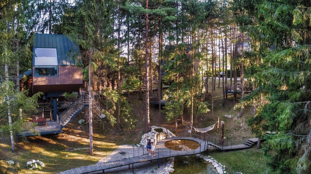 Plitvice Holiday Resort 1