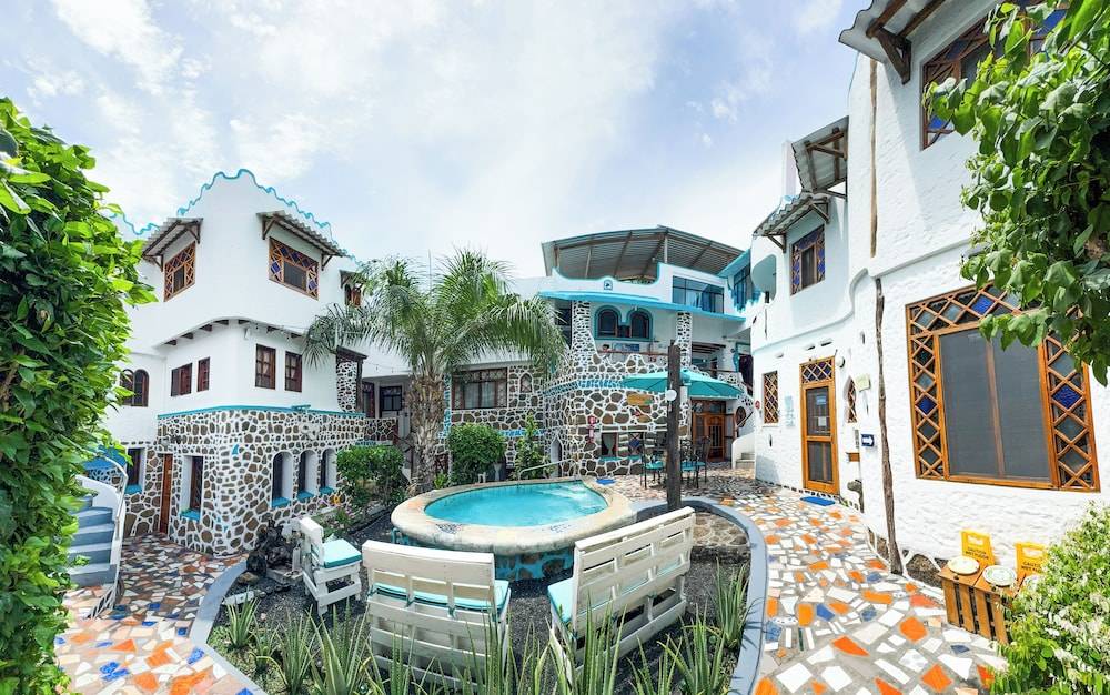 Maidith Galapagos Inn 1