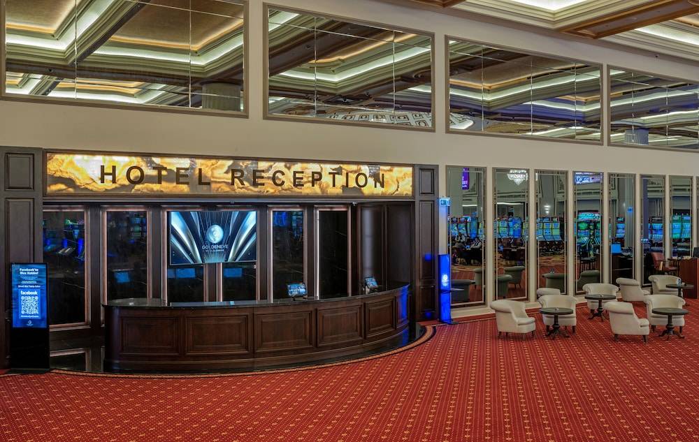 GoldenEye Hotel & Casino 2
