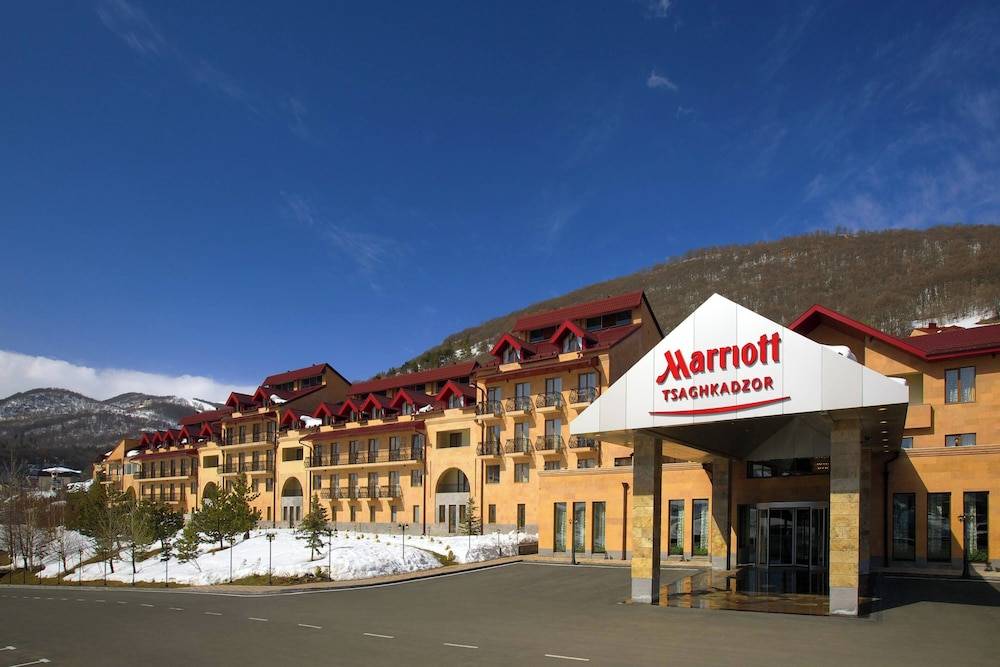 Tsaghkadzor Marriott Hotel 1