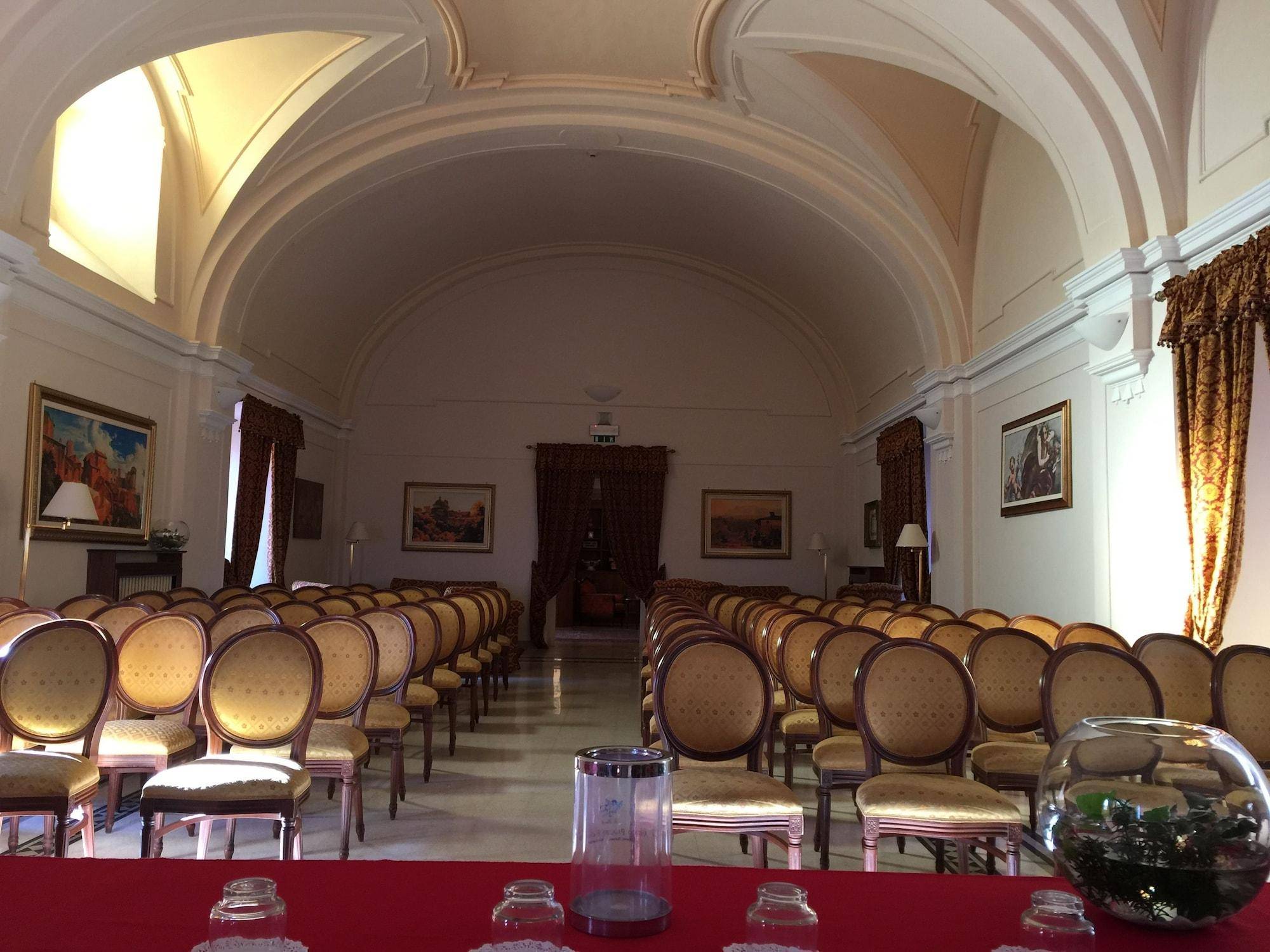 Antico Palazzo Filonardi 1